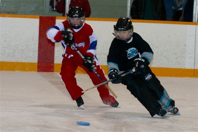 How To Pick Up The Ringette Ring Easily: Perfect Your Timing